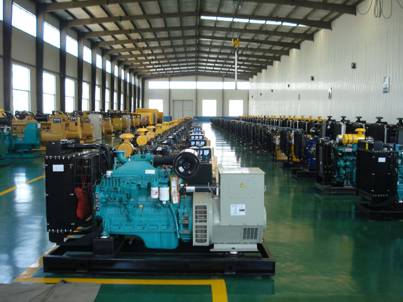 容城租赁发电机-柴油发电机组冒蓝烟、冒黑烟、冒白烟故障分析