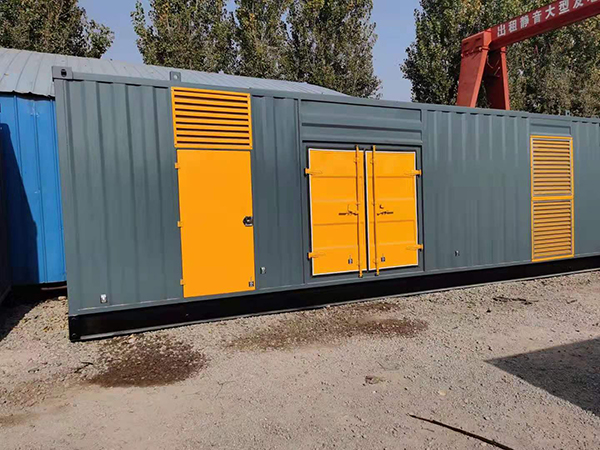 容城300kw 柴油发电机组用多大的空气开关？