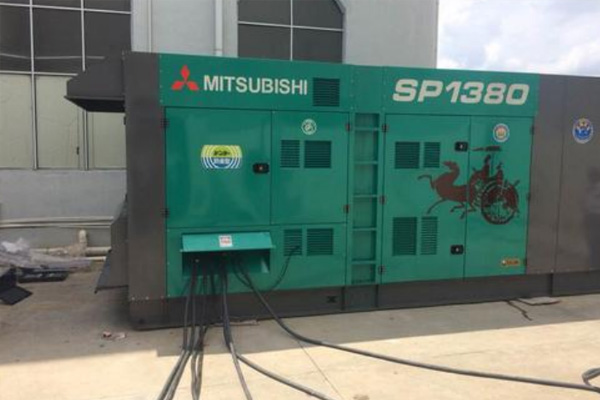 容城为什么有些柴油发电机组的输出电压可以调节？