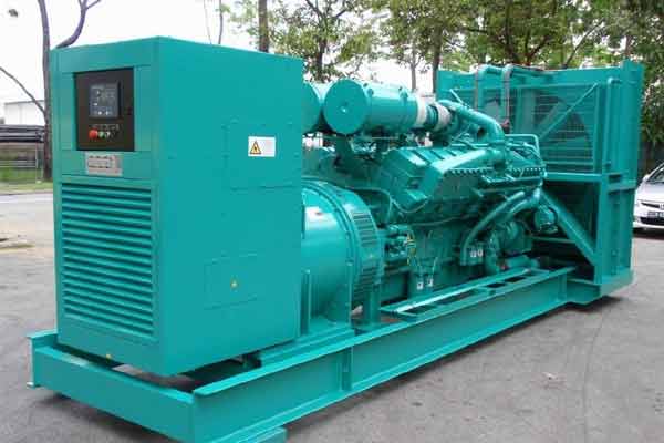 容城柴油发电机组电压不稳定怎样维修？