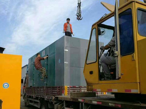 容城更换水冷式机油散热器密封件的操作流程是怎样的？