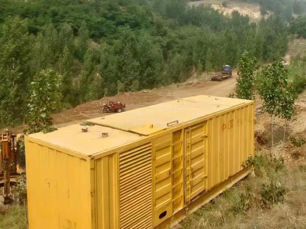 容城柴油发电机组冬季日常维修注意事项？